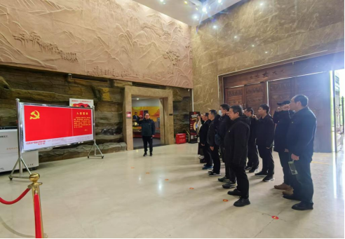 【学习“二十大”】伟德国际1949官网开展“奋进新征程 献礼党代会”主题党日活动